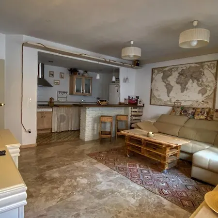 La Casa De Payan Con Parking Gratuito! * Camas